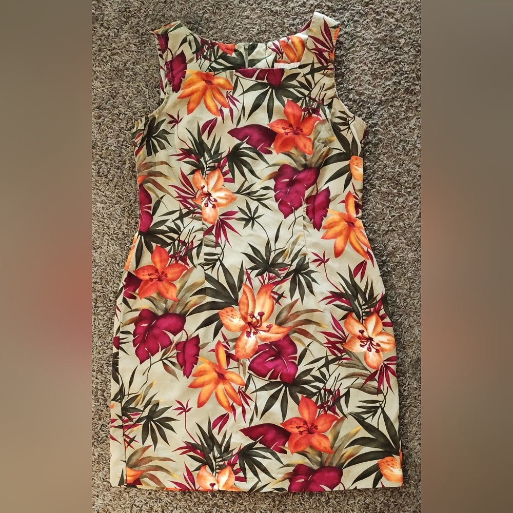 Expressions Casual Women's Midi